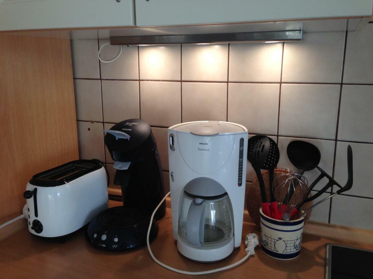 Ferienwohnung Mit Garten In Koeln Екстер'єр фото